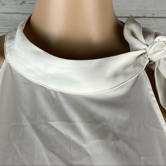 Worthington Tie Halter Shirt - Picture 2 of 8